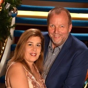 Meet your Posher, Melvin g